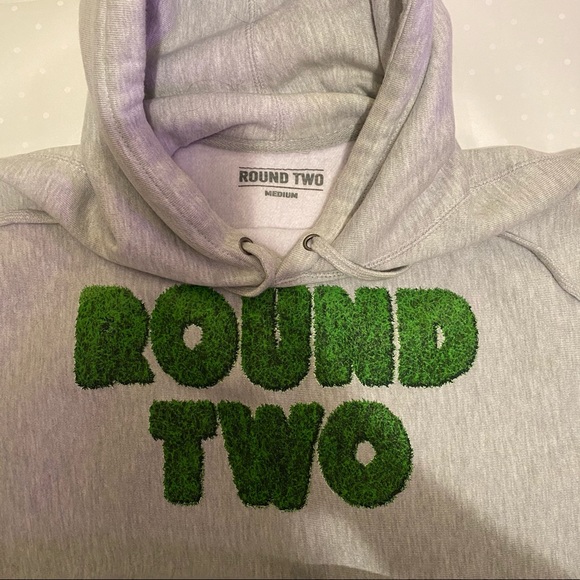 Round Two hoodie - Picture 1 of 2
